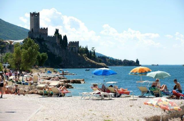 Apartament Luna Wifi Free - Malcesine Exterior photo